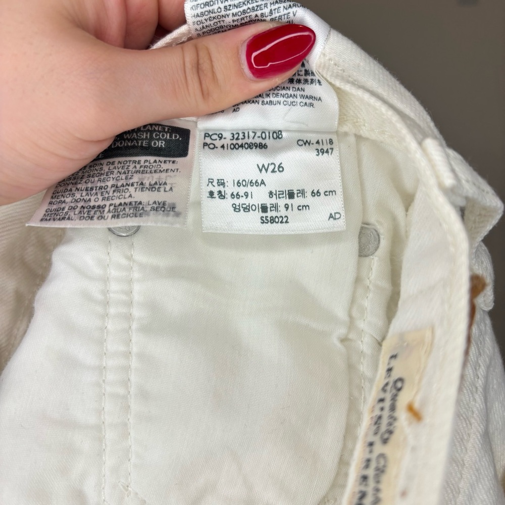 Levi's 501 White Jean Shorts for Women - Picture 5 of 6